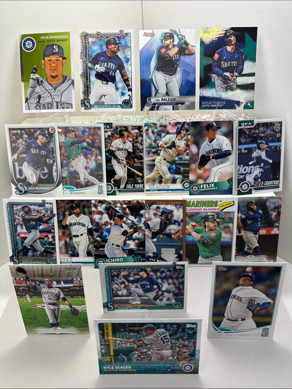 Ichiro Mariners 00s-20s stars Julio/Felix/Seager/Cal/Cole Young Rookie lot of 20